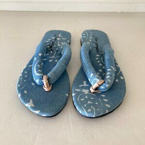 NWOT Free People Es Verdra Blue Organic Cotton Thong Sandals Sz 36